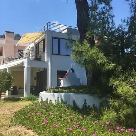 Petra Mare Vilă Kriopigi