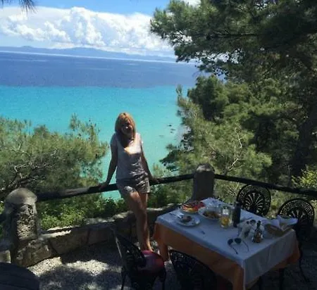 Petra Mare Vilă *
